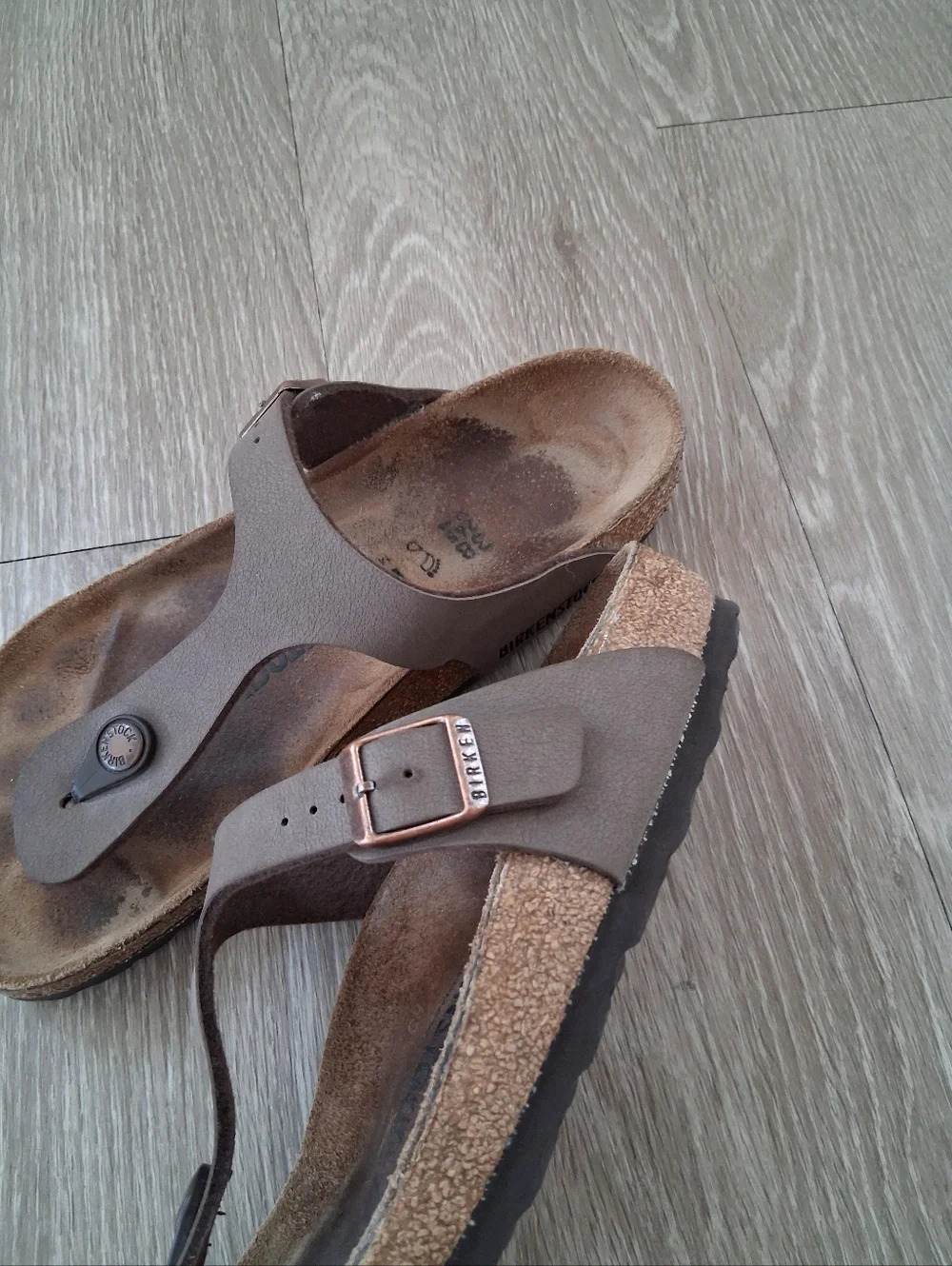 Birkenstock Gizeh Sandal In Mocha 38EU